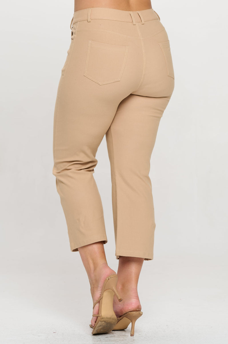 Plus Size Women's Classic Solid Straight Leg Crop Jeggings - Yelete