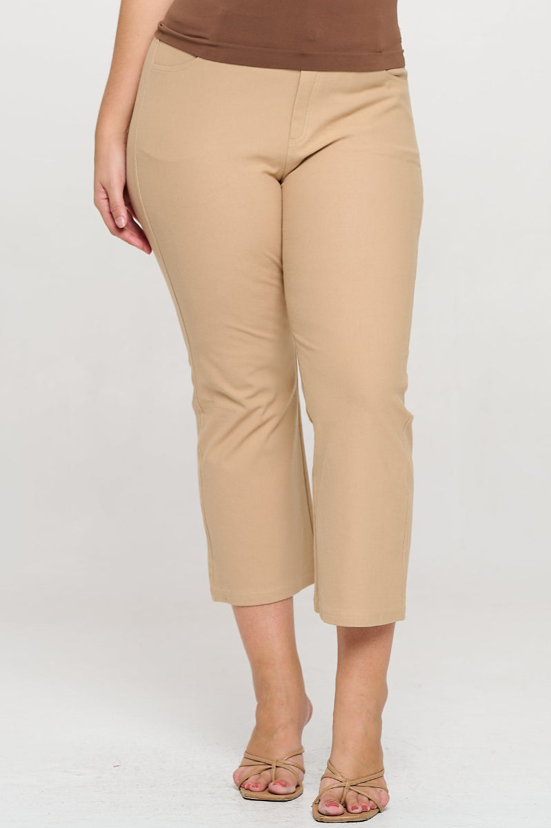 Plus Size Women's Classic Solid Straight Leg Crop Jeggings - Yelete
