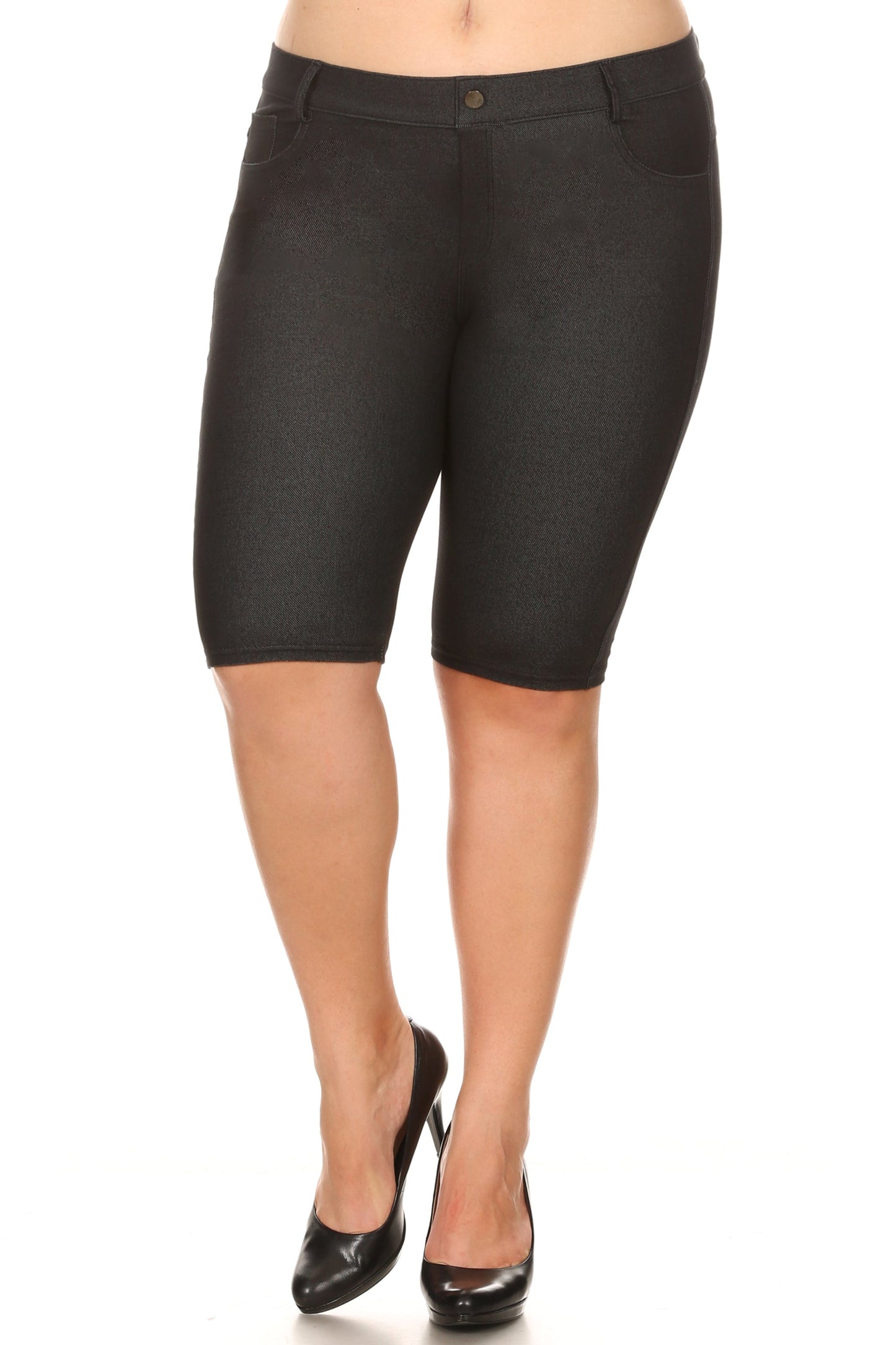 Plus Size Women's 5 Pocket Classic Bermuda Shorts - Yelete