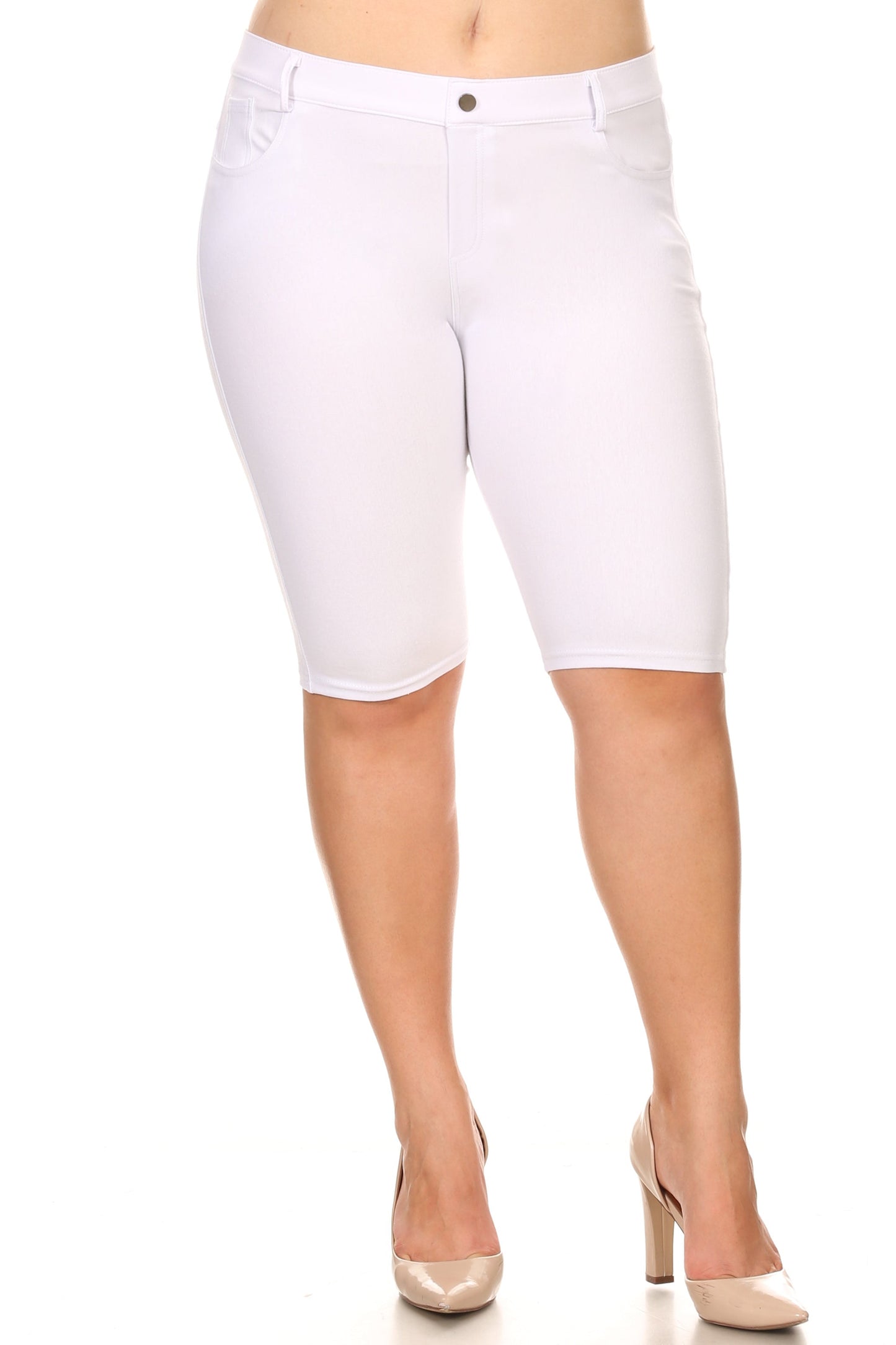Plus Size Women's 5 Pocket Classic Bermuda Shorts - Yelete