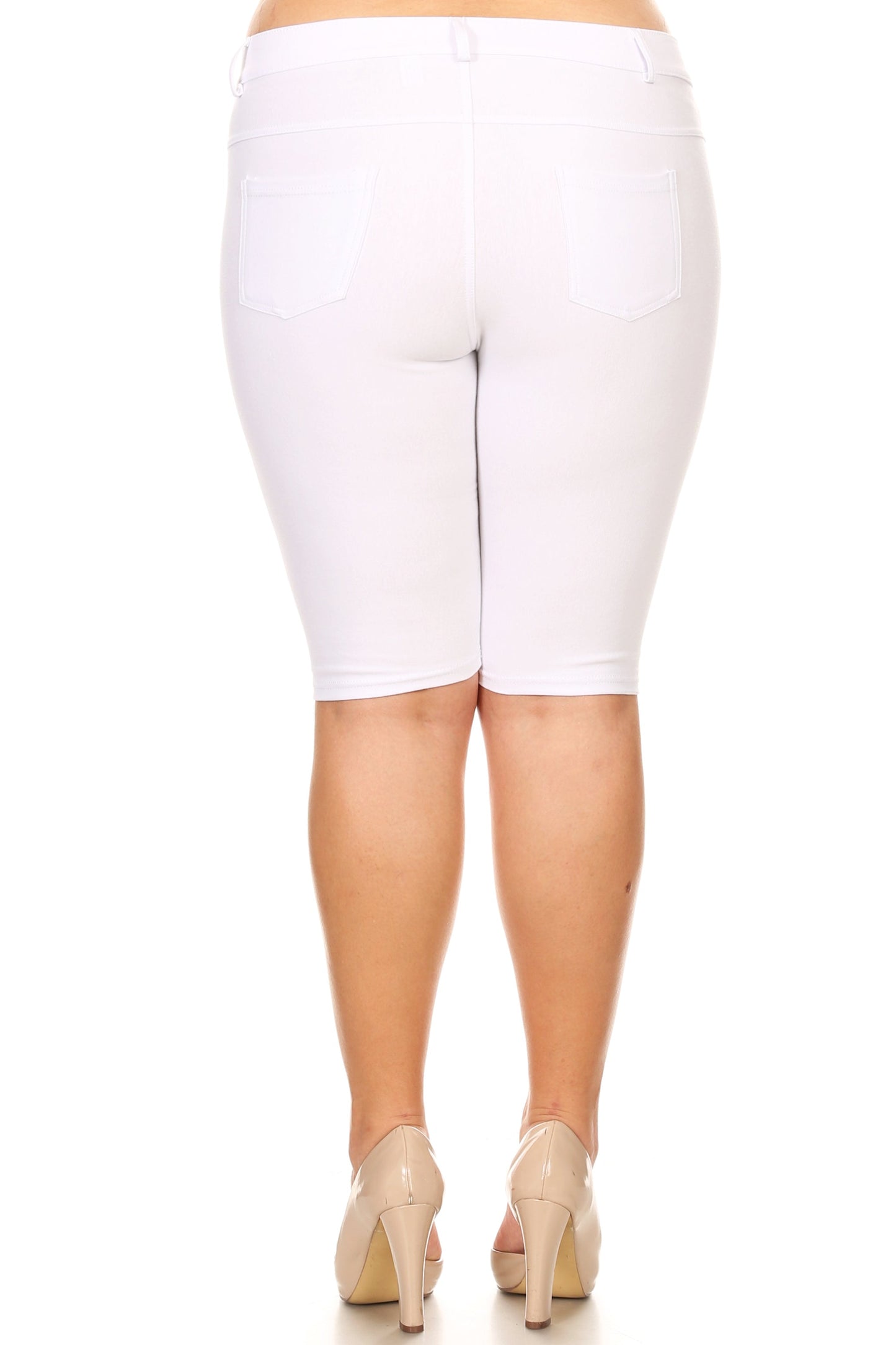 Plus Size Women's 5 Pocket Classic Bermuda Shorts - Yelete