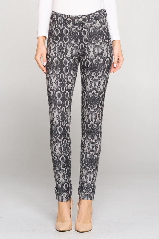 Women's Snakeskin Print 5-Pocket Jeggings- Yelete