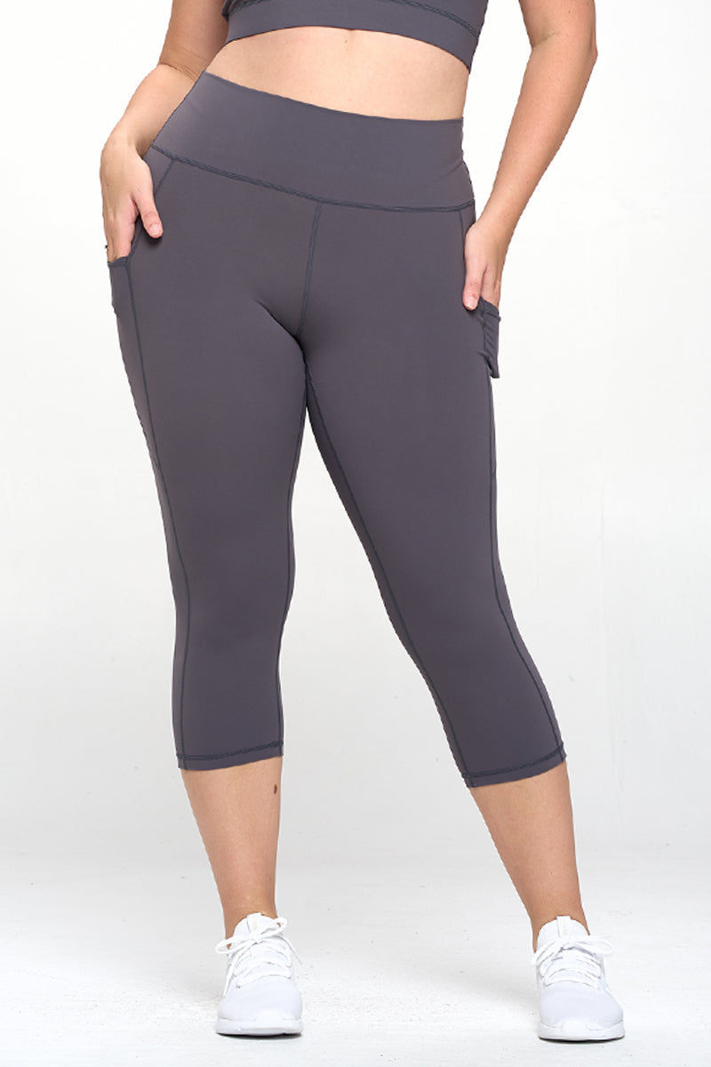 Women's Buttery Soft Activewear Capri Leggings with Pockets