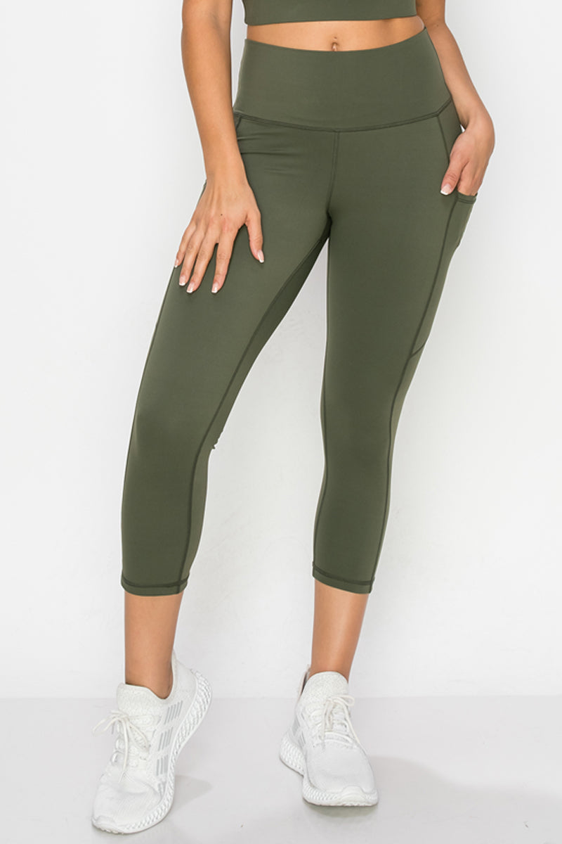 Women's Buttery Soft Activewear Capri Leggings with Pockets