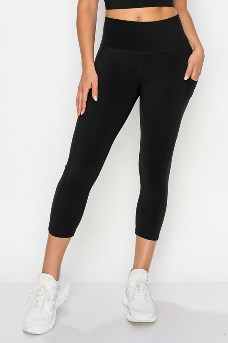 Women's Buttery Soft Activewear Capri Leggings with Pockets