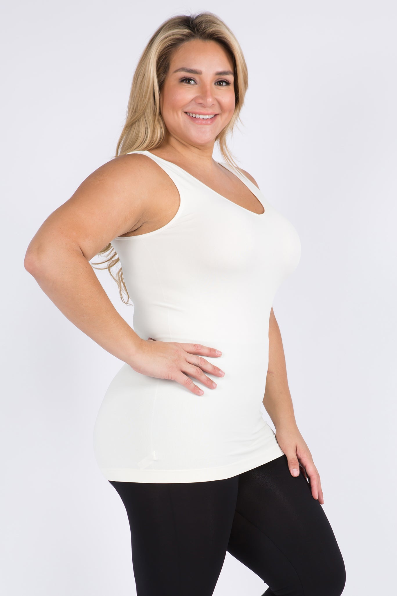 Women's V or U Neckline Reversible Seamless Tank