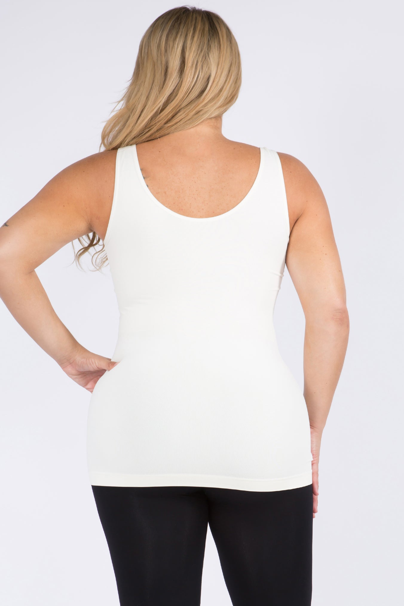 Women's V or U Neckline Reversible Seamless Tank