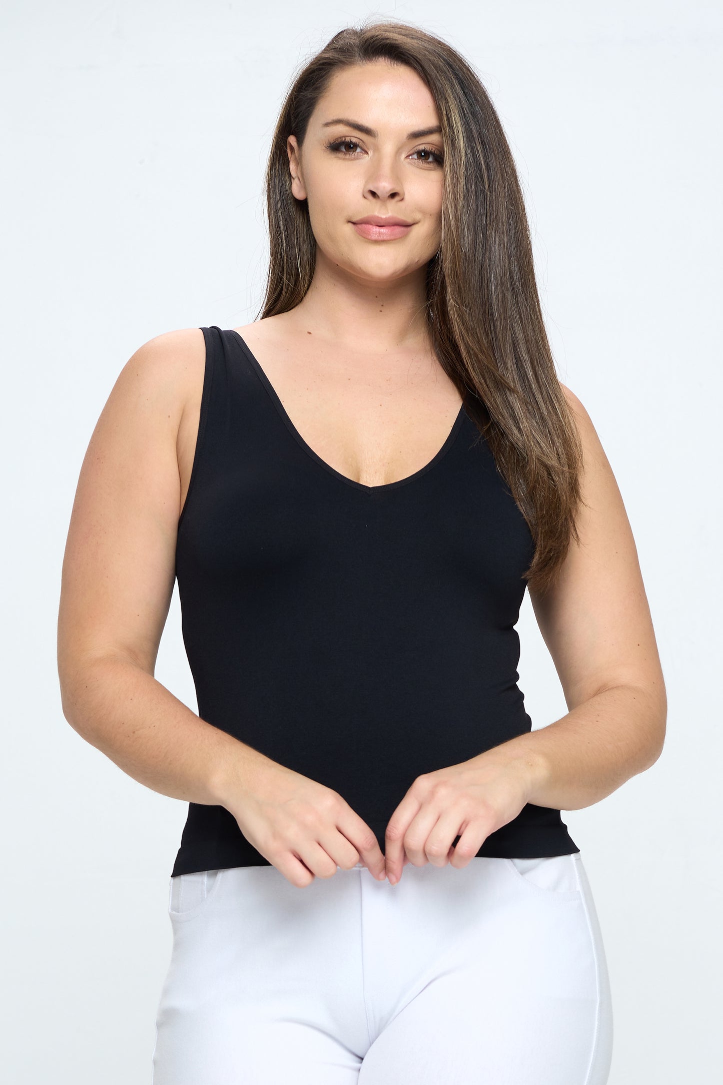 Women's V or U Neckline Reversible Seamless Tank
