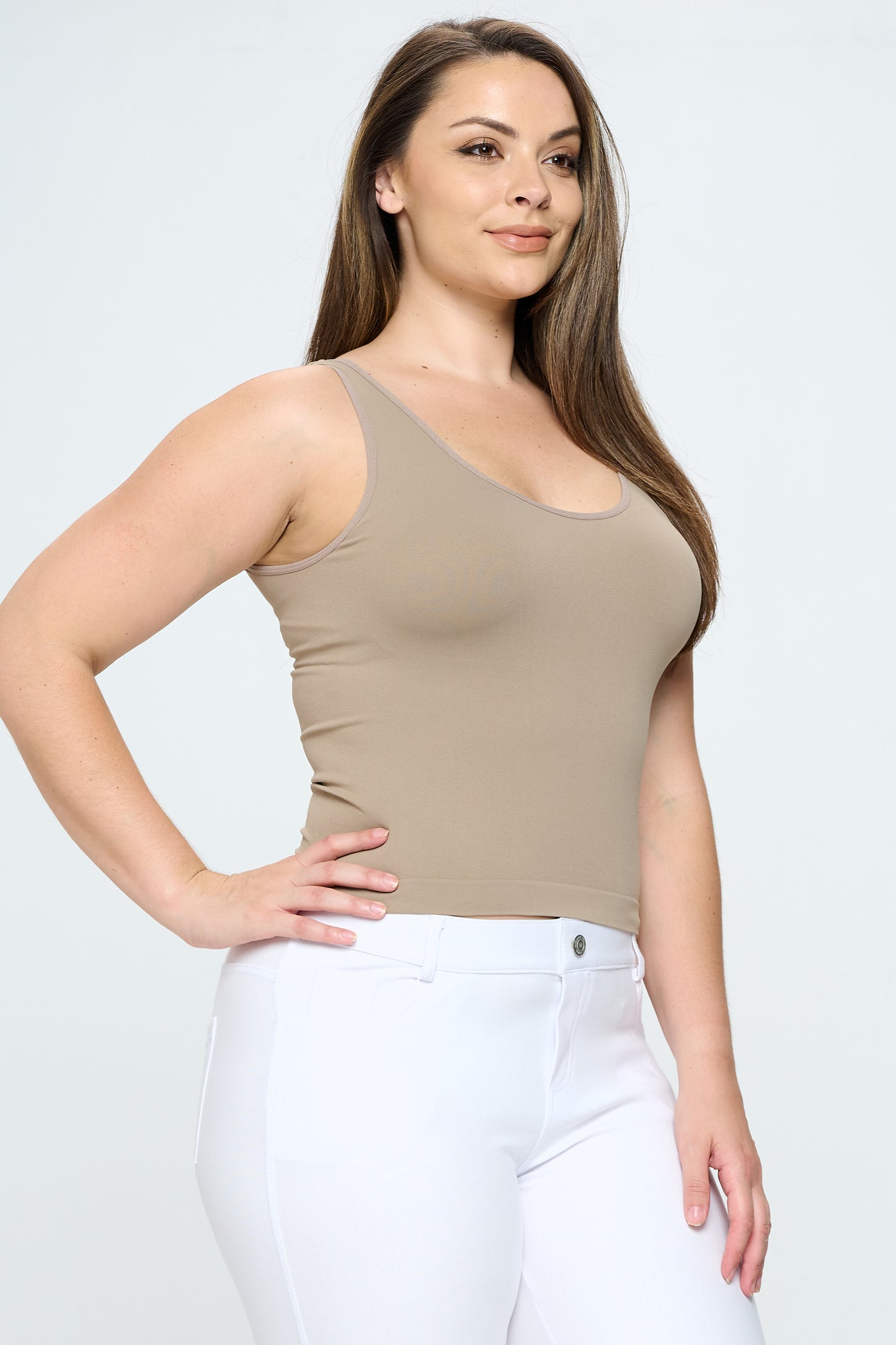 Women's V or U Neckline Reversible Seamless Tank