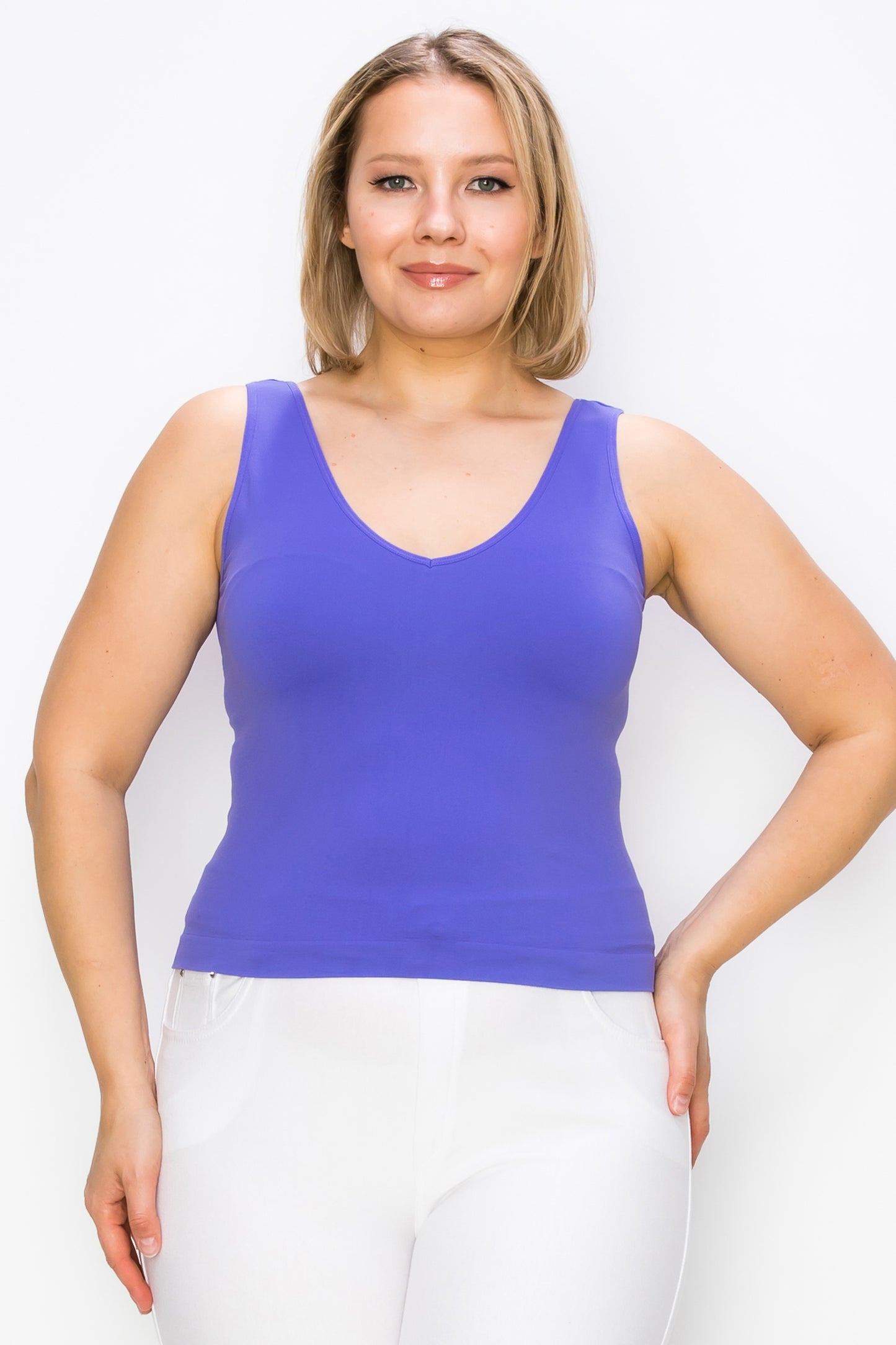 Women's V or U Neckline Reversible Seamless Tank