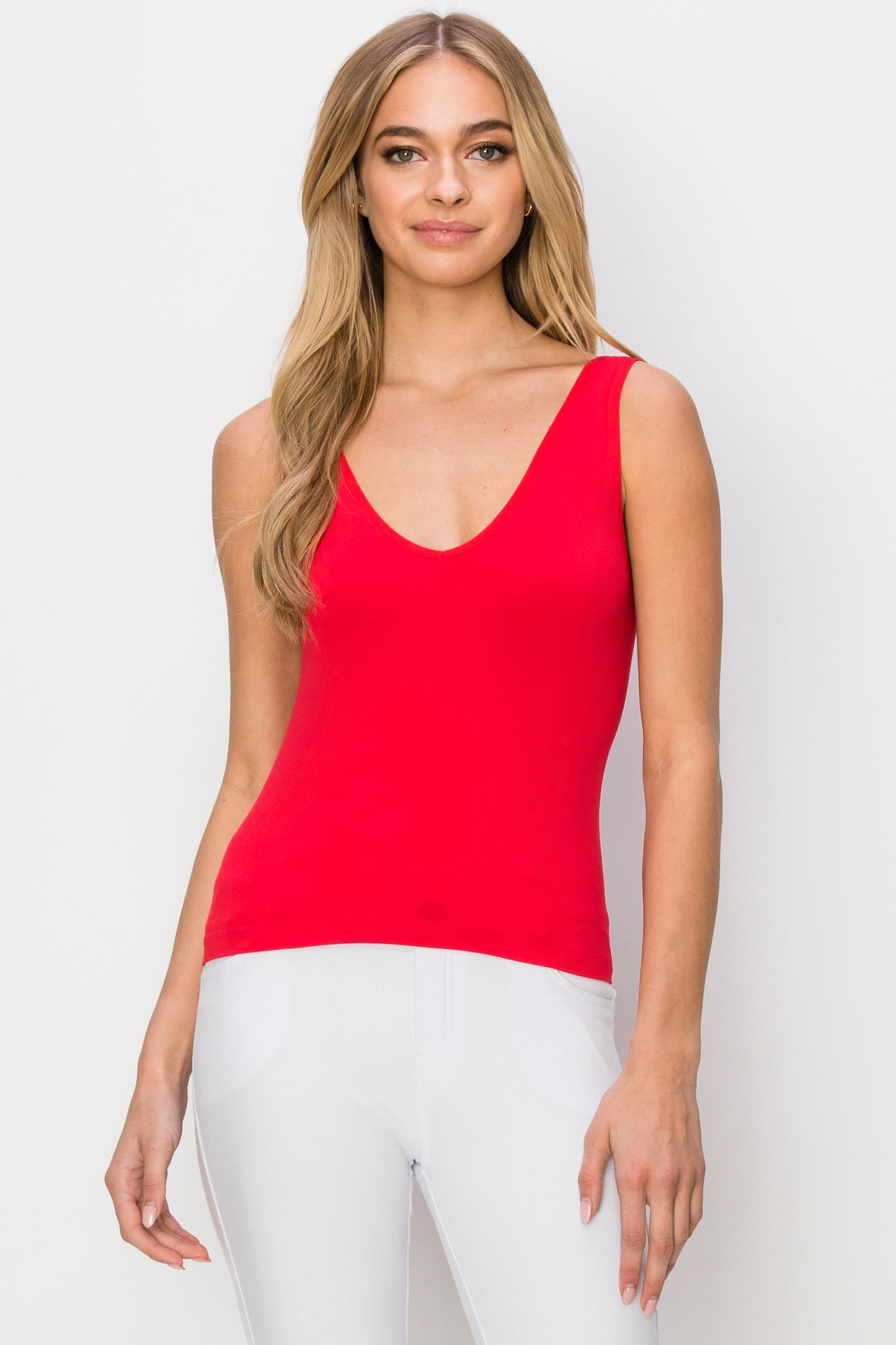 Women's V or U Neckline Reversible Seamless Tank