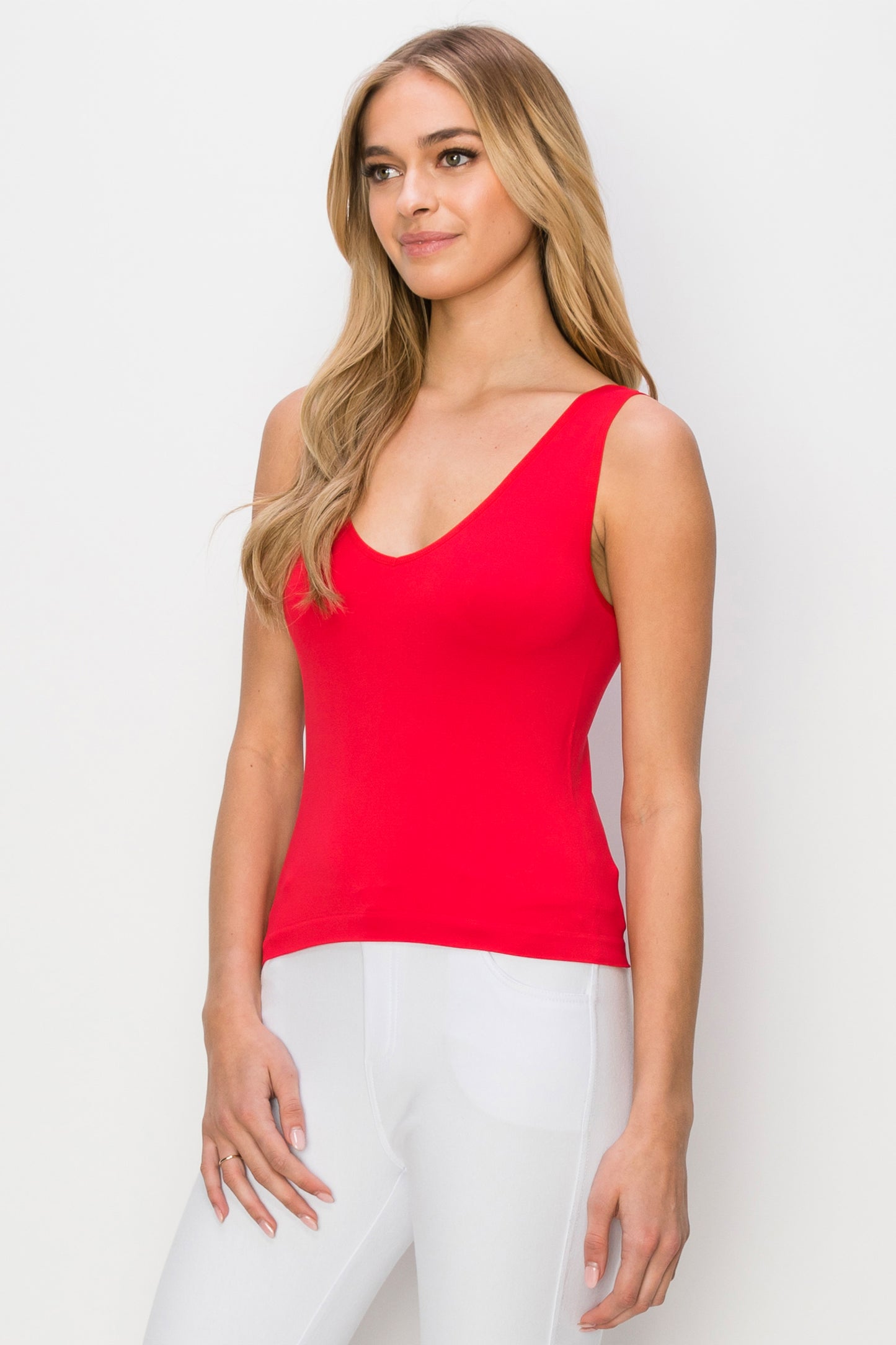 Women's V or U Neckline Reversible Seamless Tank