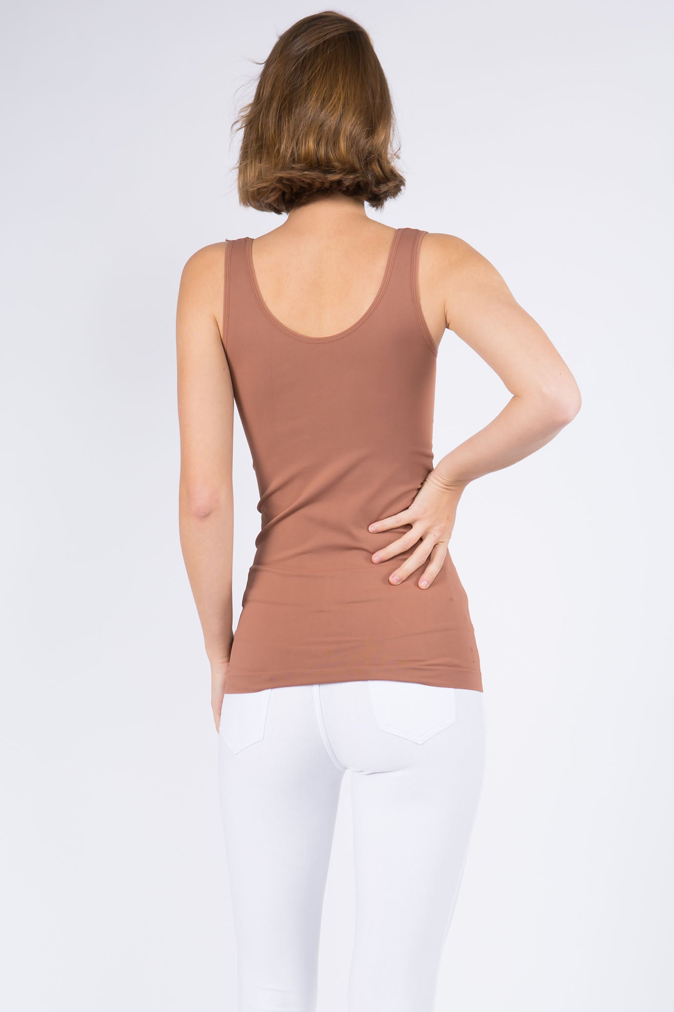 Women's V or U Neckline Reversible Seamless Tank
