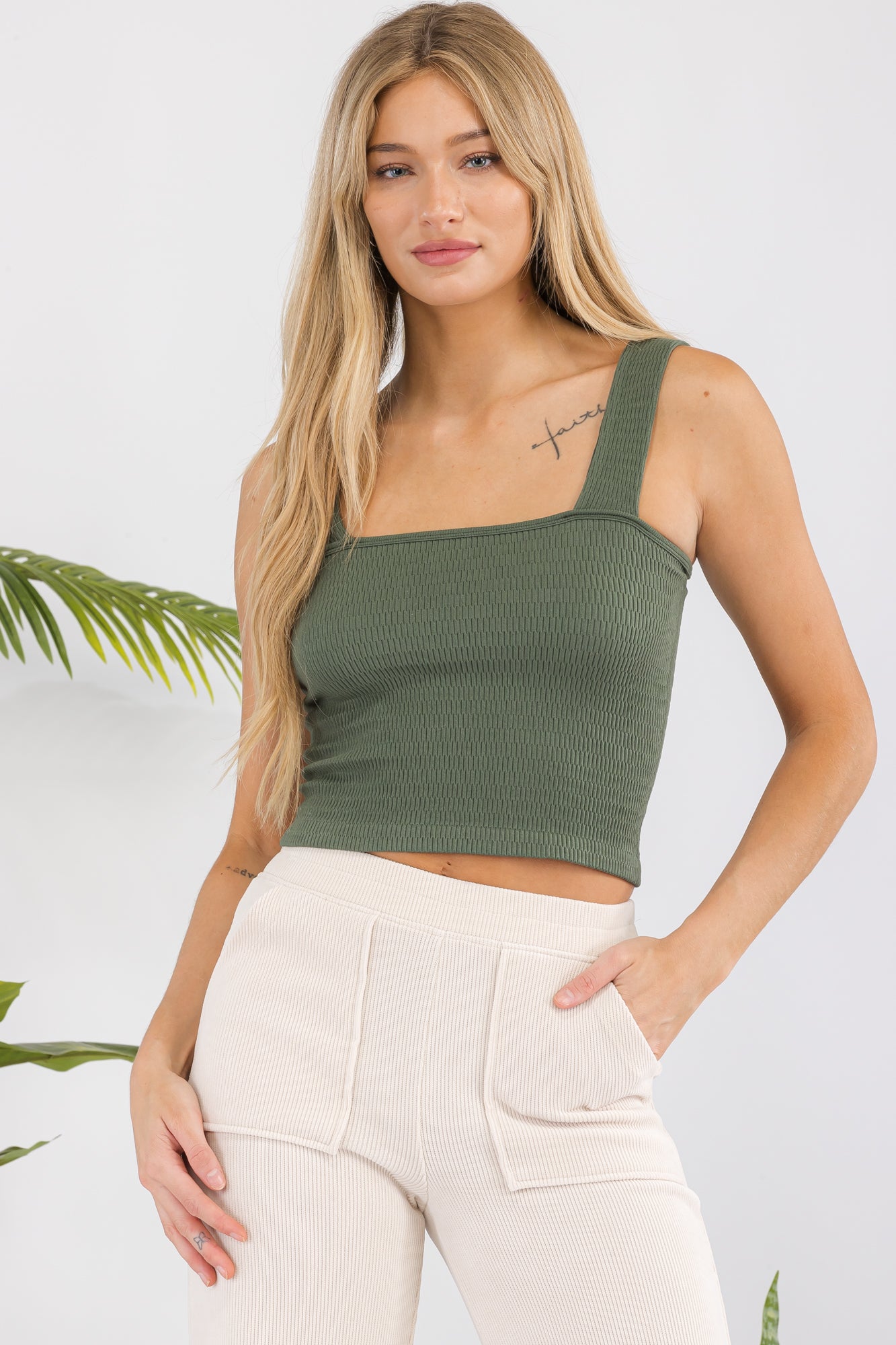 Women's Seamless Textured Crop Tank