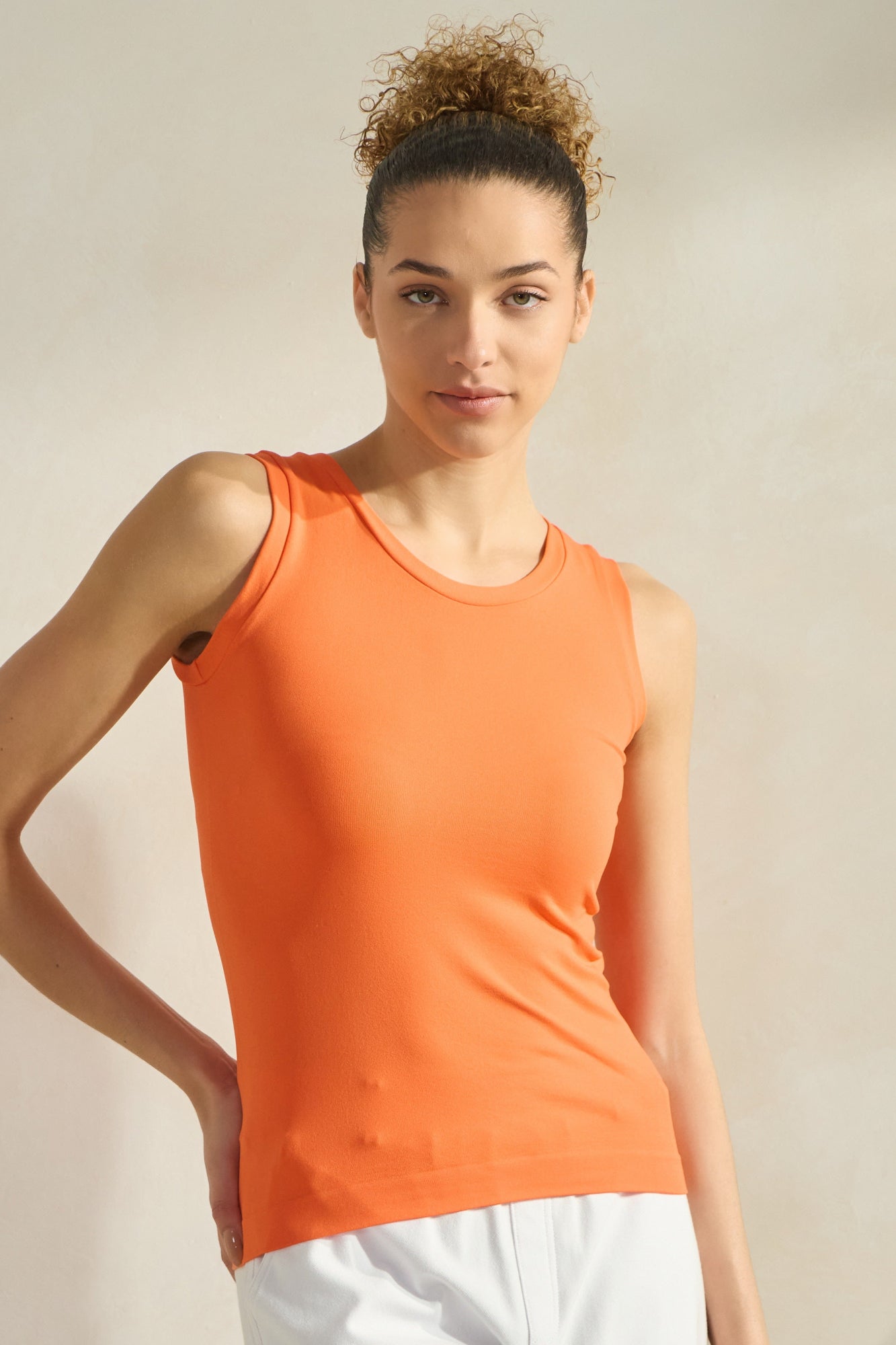 Red High-Low Reversible Neckline Seamless Tank Top