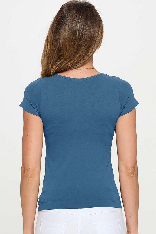 Women's Seamless Crew Neck Short Sleeve Top - Yelete