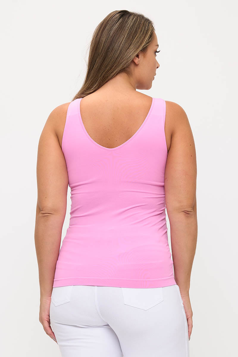 Plus Size Women's Reversible Seamless U/V-Neckline Tank with Built-In Bra - Yelete
