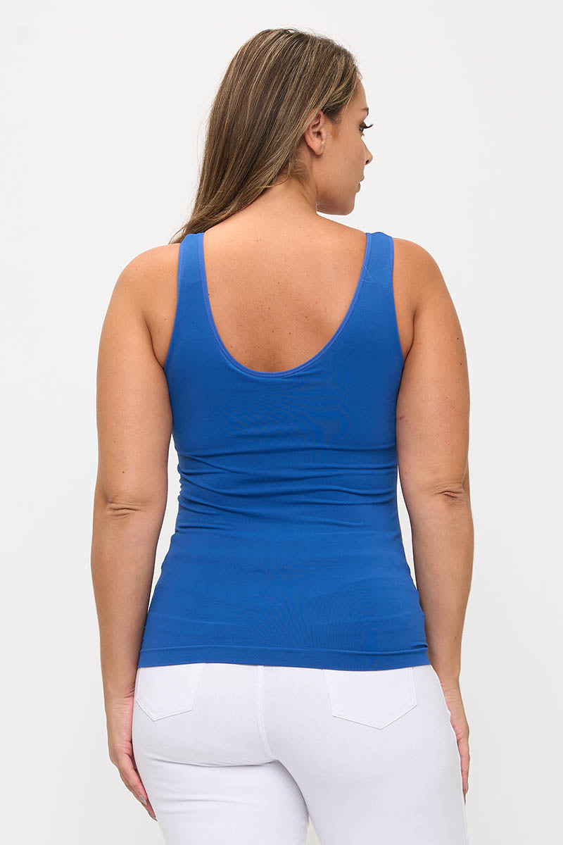 Plus Size Women's Reversible Seamless U/V-Neckline Tank with Built-In Bra - Yelete