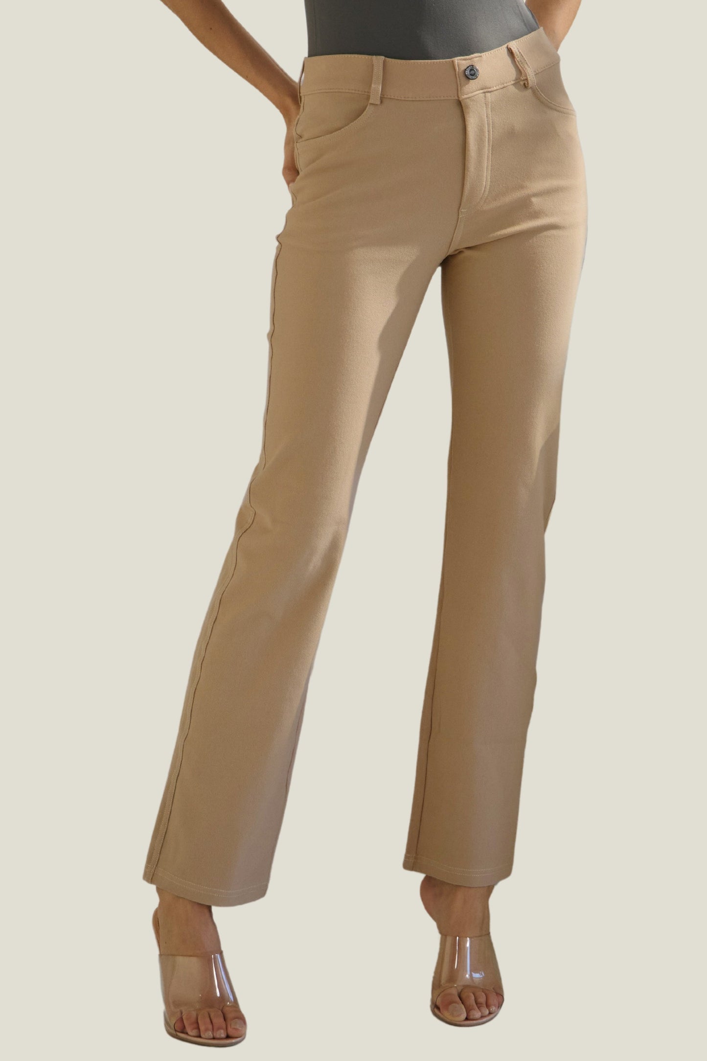 Women's Classic Solid Straight Leg Jeggings - Yelete